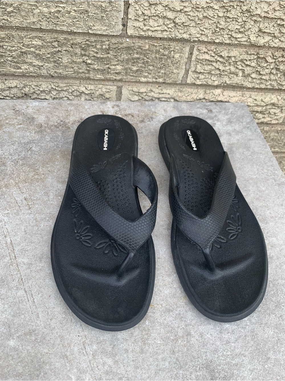 Okabashi jelly black sandals size 8